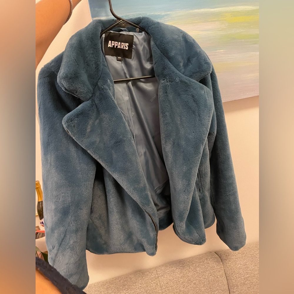 Apparis Blue Fur LAST CALL